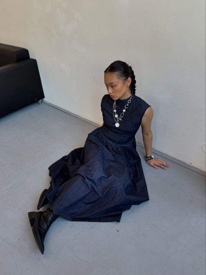 See u there! ⛓️💙 PROGRAM: 10-18 Pop-up sale 🔗 14-17 DJ set by @yasazaddem 💃🏻 17:00 Krájení dortu 🎂 17:30 Vyhlášení výherce...